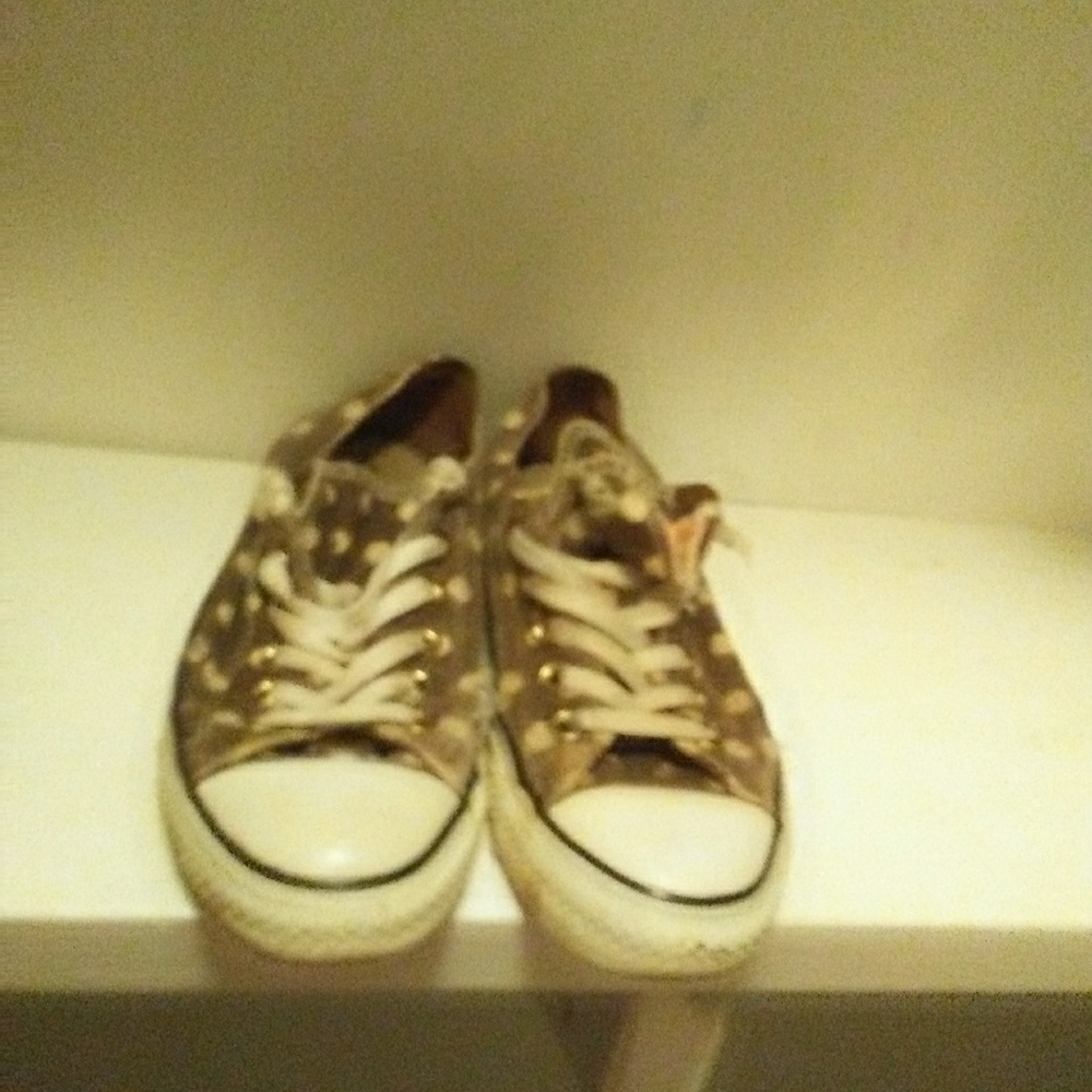 Used converse - Picture 2 of 2